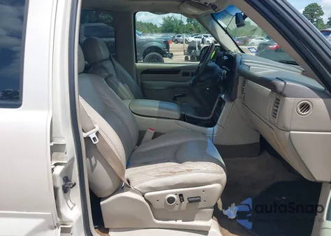 2003 Cadillac Escalade Standard из США, поврежденный, VIN 1GYEC63T03R286187